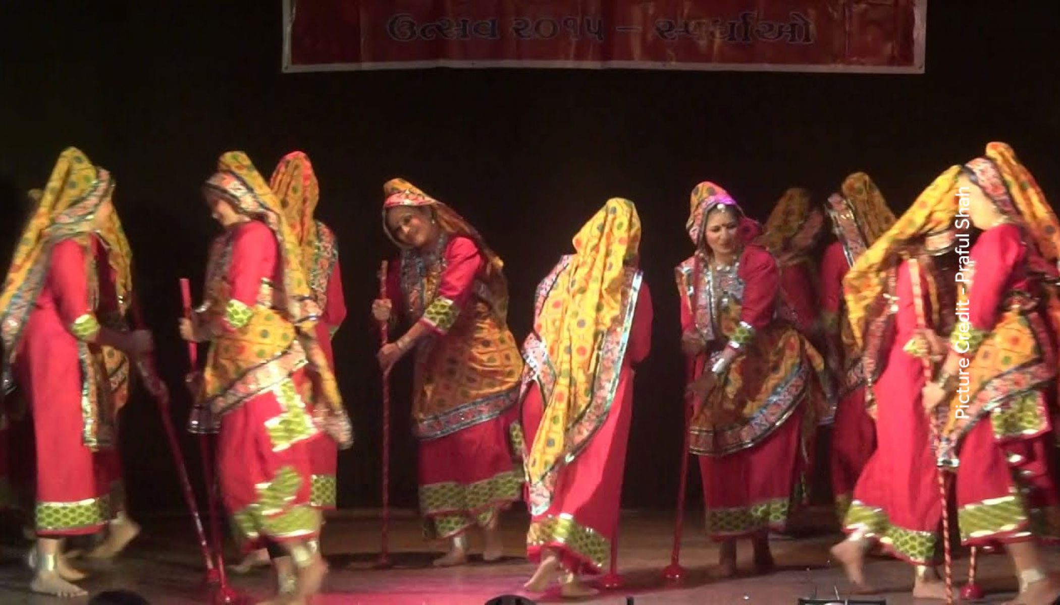 Indian Art and Craft - Tippani Dance - Atyutka Art and Craft